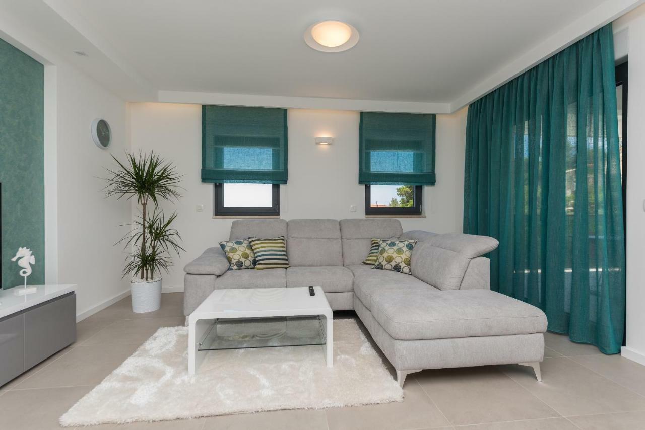 Villa Vid Apartments - Makarska Exklusiv Dış mekan fotoğraf